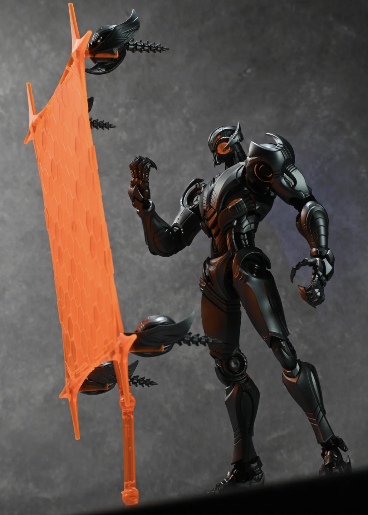 Auf Lager Blokees Ultron Marve – Model Kit Ultron Bewertung und Preis