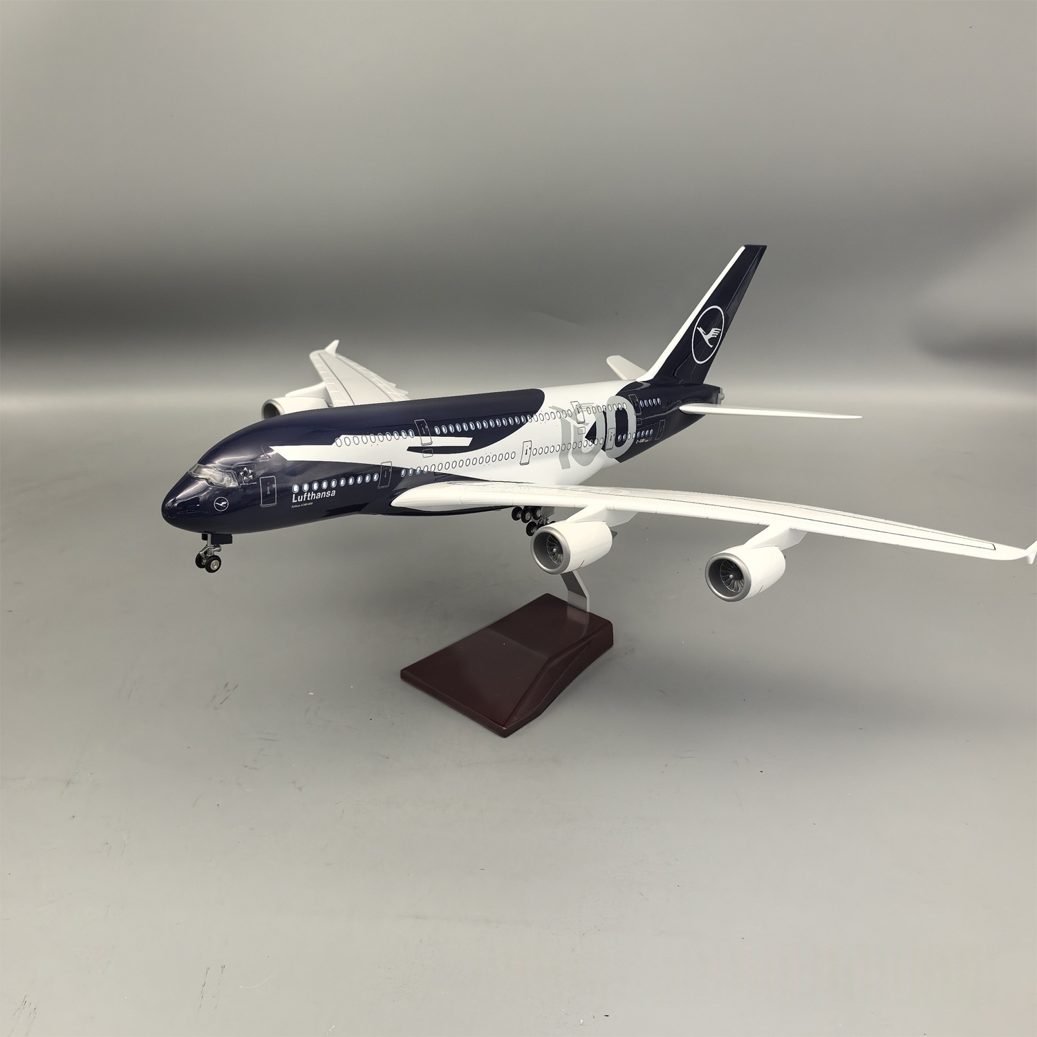 Neues 45cm Lufthansa A380 100  – Model Kit Resin Bewertung und Preis