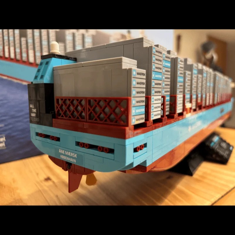 Neues 2026 Dual-Fuel Container – Model Kit Companies Bewertung und Preis